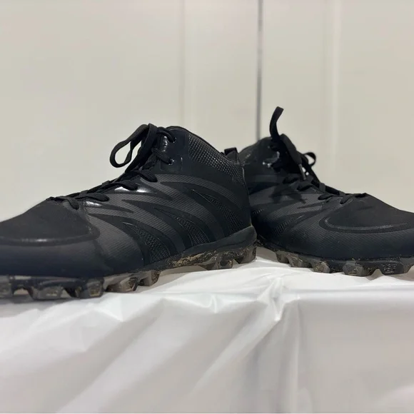 Riddell Grid iron cleats - Picture 3 of 6